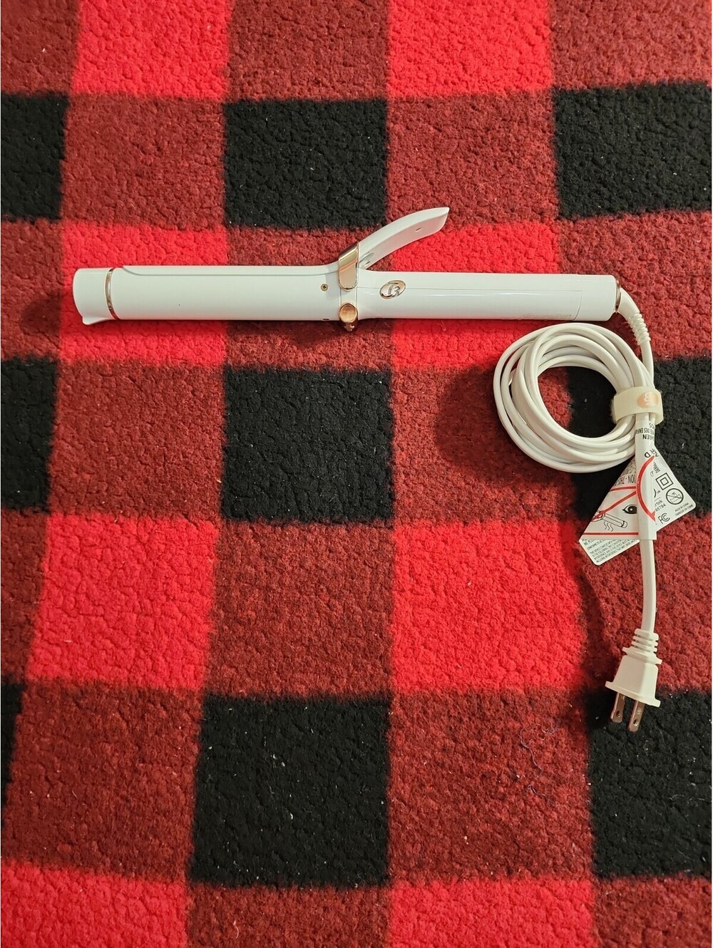 T3 Twirl 1.25” Curling Iron White Gold Barrel Model 73560 Hair Styler - Tested